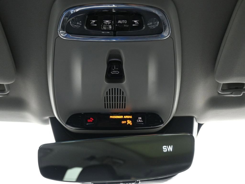 Used 2019 Volvo XC90 T6 Momentum w/ Protection Package Premier AWD/4WD image 18