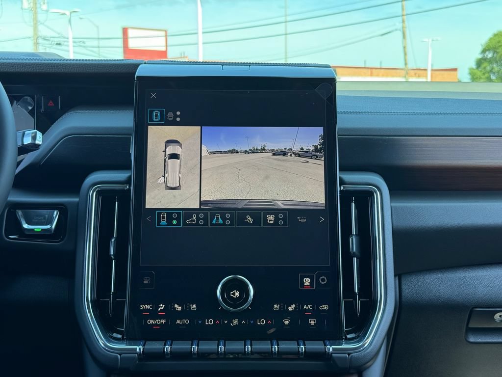 New 2026 GMC Yukon XL Denali w/ Denali Reserve Package AWD/4WD image 40