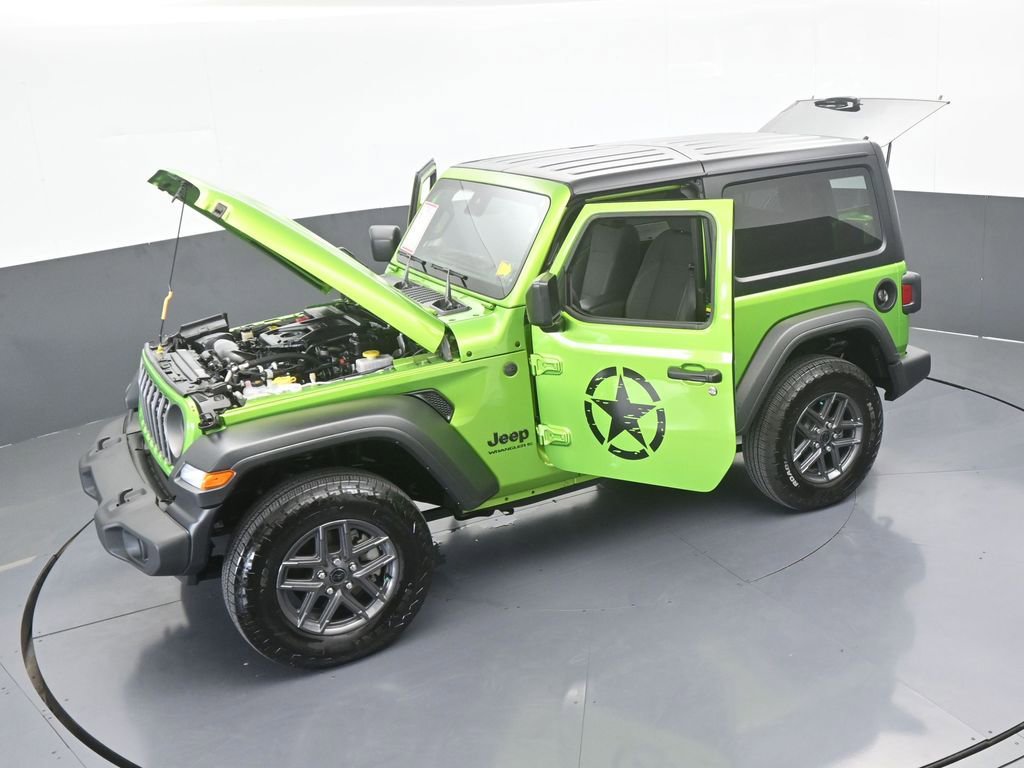 Used 2025 Jeep Wrangler Sport image 56