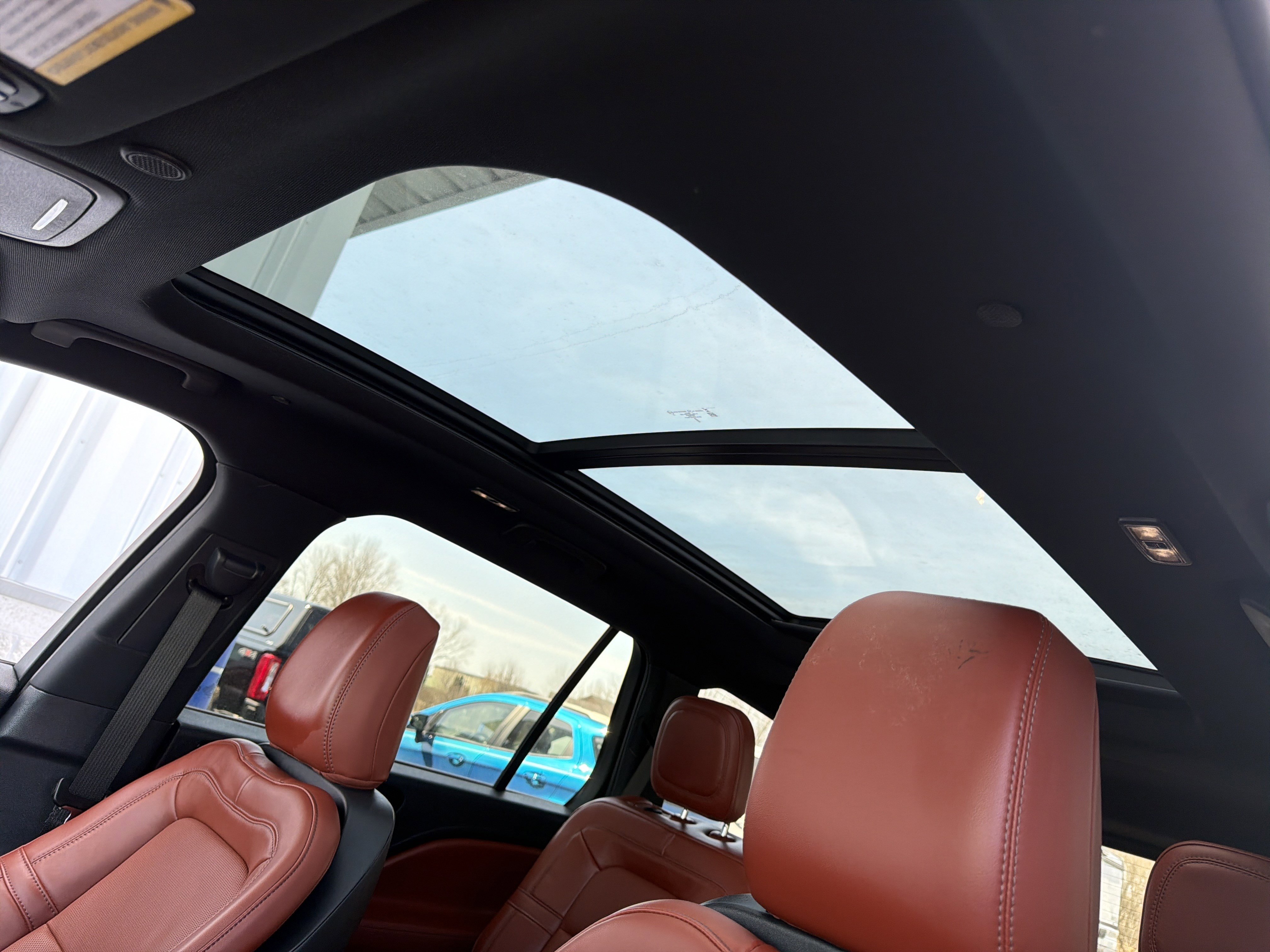 Used 2025 Lincoln Aviator Reserve w/ Jet Appearance Package image 76