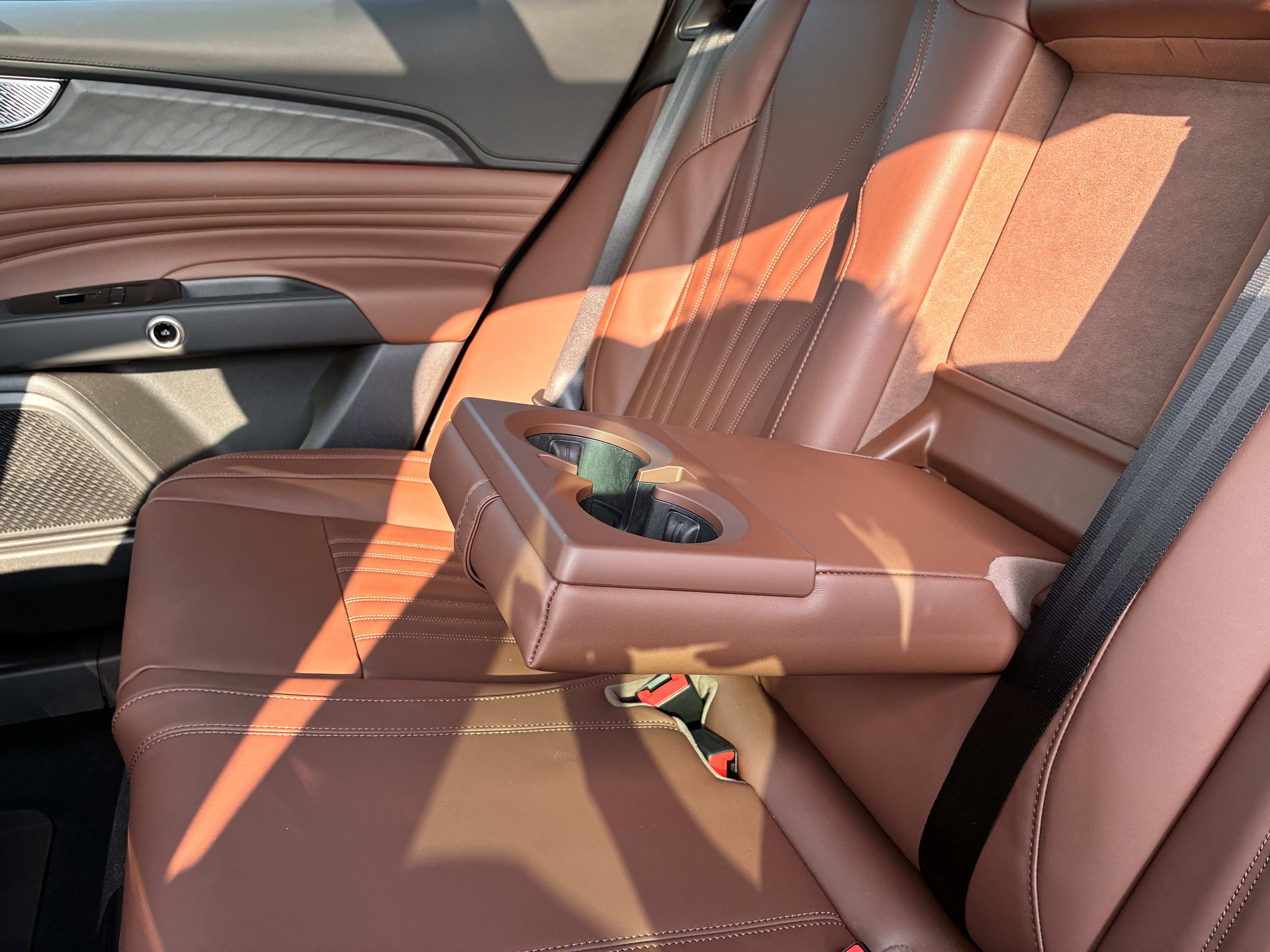 New 2025 Maserati Grecale GT image 33