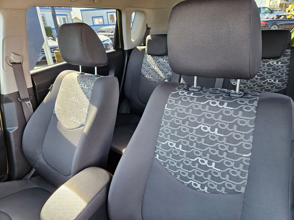 Used 2013 Honda Fit image 45