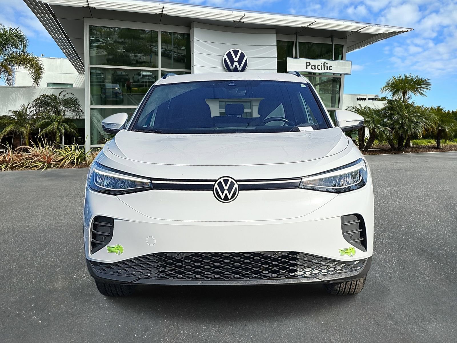 Used 2022 Volkswagen ID.4 Pro AWD/4WD image 2