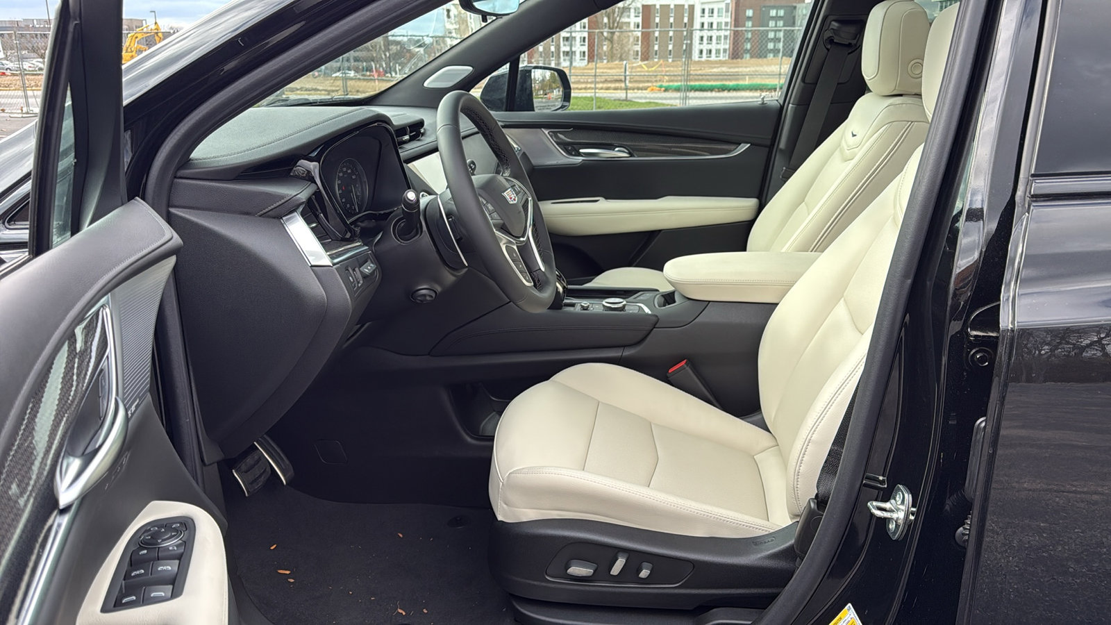 New 2025 Cadillac XT5 Sportv w/ Technology Package image 8