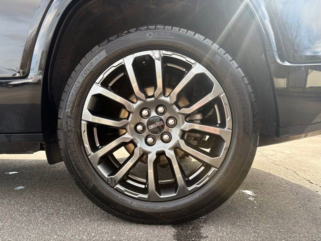 Certified 2023 GMC Acadia Denali w/ Black Diamond Edition image 15