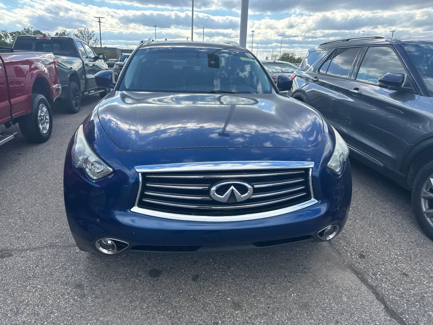 Used 2013 INFINITI FX37 AWD w/ Premium Pkg image 4