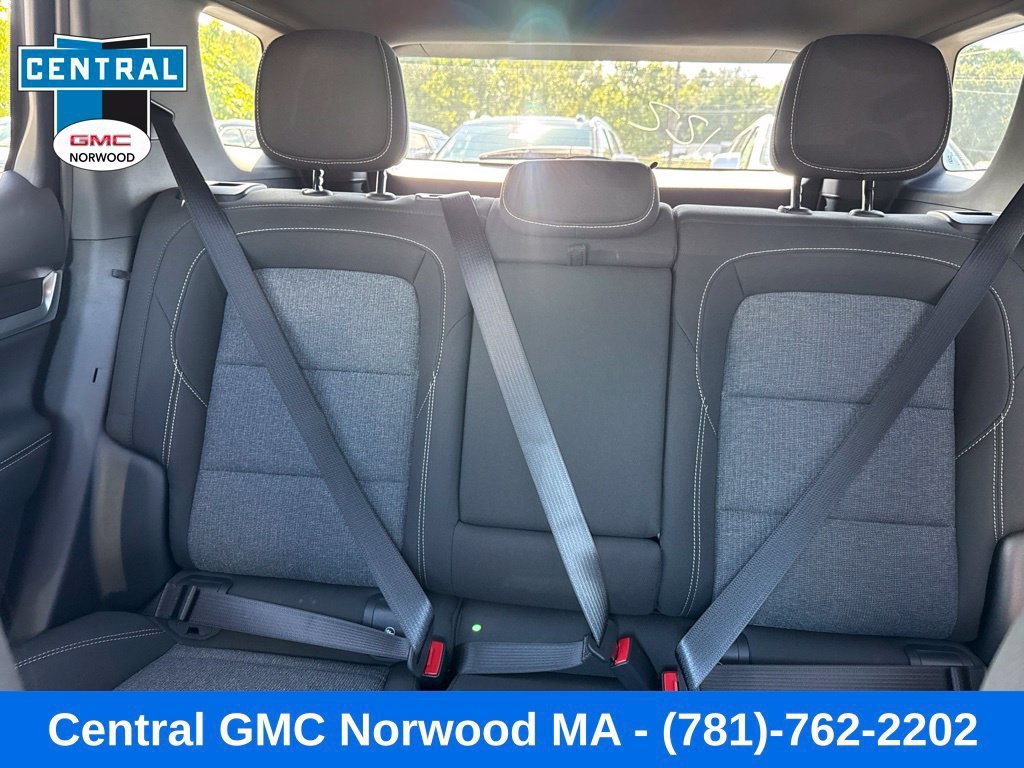 New 2027 GMC Terrain Elevation w/ Technology Package II AWD/4WD image 22