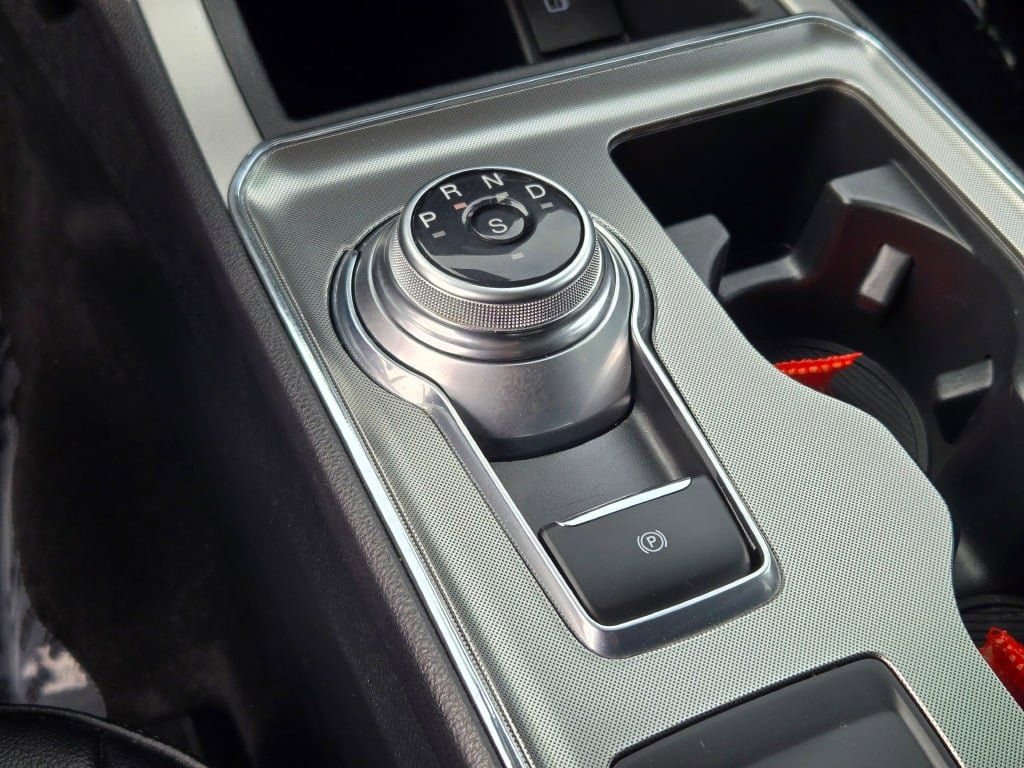 Used 2022 Ford Edge SEL w/ Convenience Package image 28