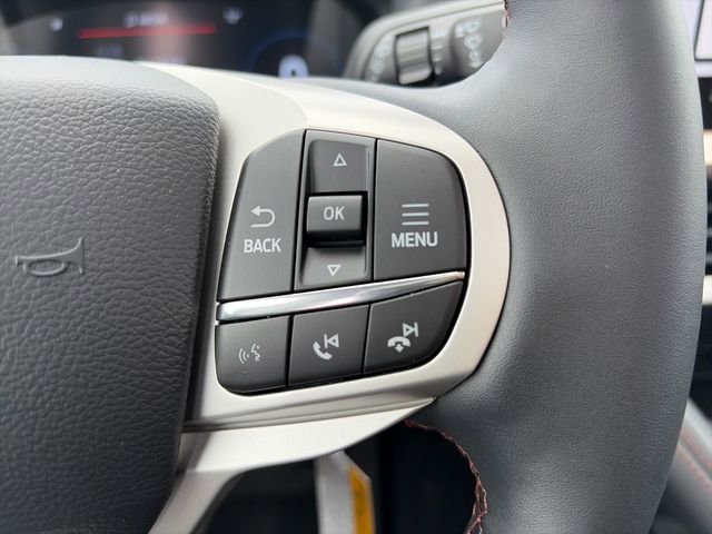 New 2026 Ford Explorer Active w/ Active Comfort Package AWD/4WD image 15