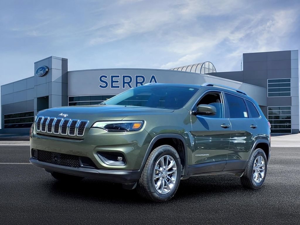 Used 2021 Jeep Cherokee Latitude Lux w/ Comfort/Convenience Group AWD/4WD image 1