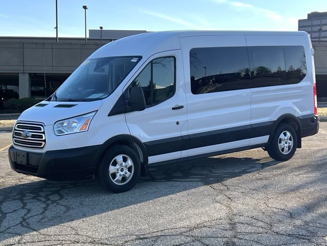 Used 2019 Ford Transit 350 XLT image 25
