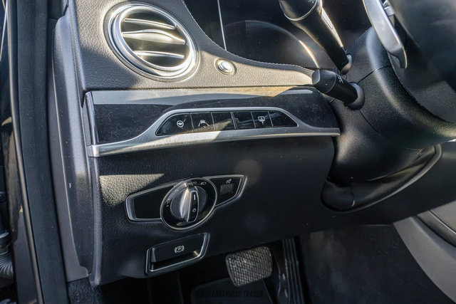 Used 2020 Mercedes-Benz S 560 Sedan image 33