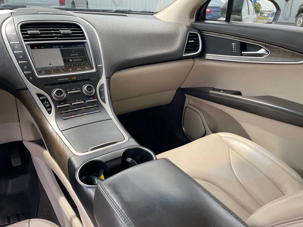Used 2017 Lincoln MKX Reserve w/ Lincoln MKX Climate Package AWD/4WD image 17