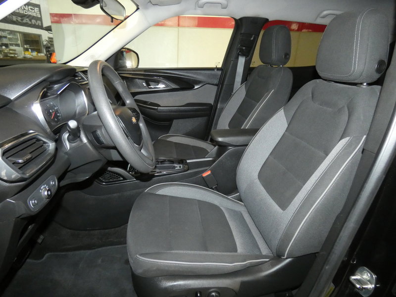 Used 2023 Chevrolet TrailBlazer LT image 9