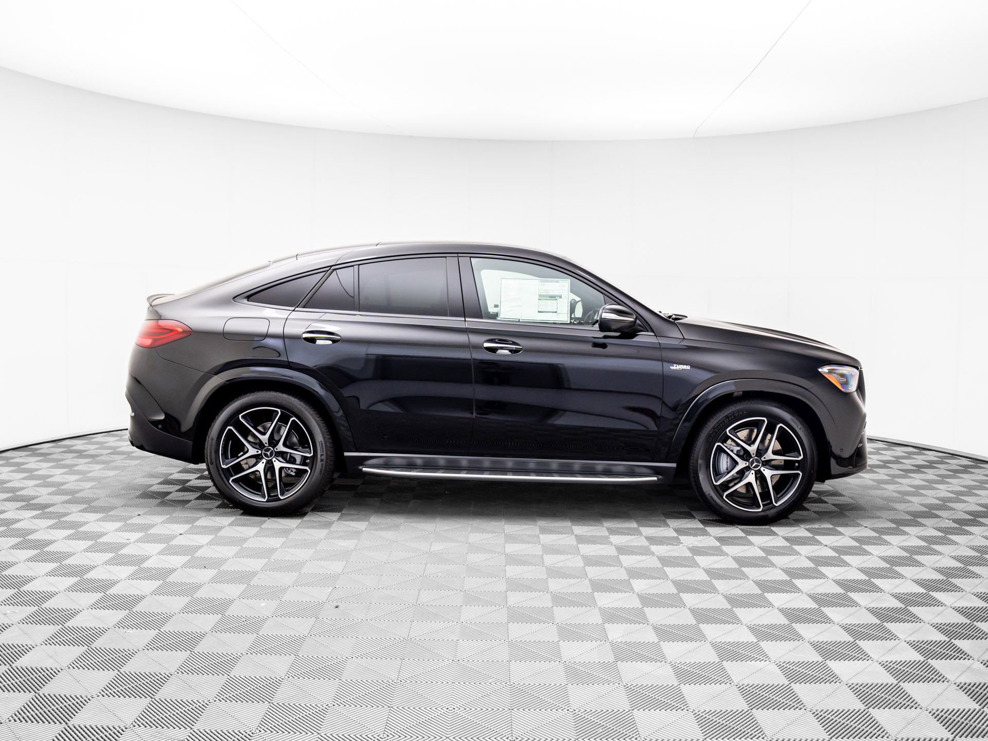 New 2026 Mercedes-Benz GLE 53 AMG 4MATIC Coupe image 6