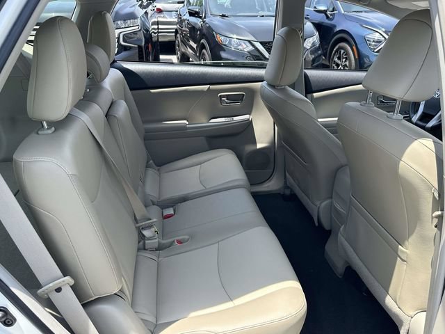 Used 2016 Toyota Prius V Four FWD image 21