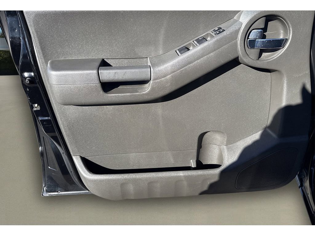 Used 2008 Nissan Xterra X image 13