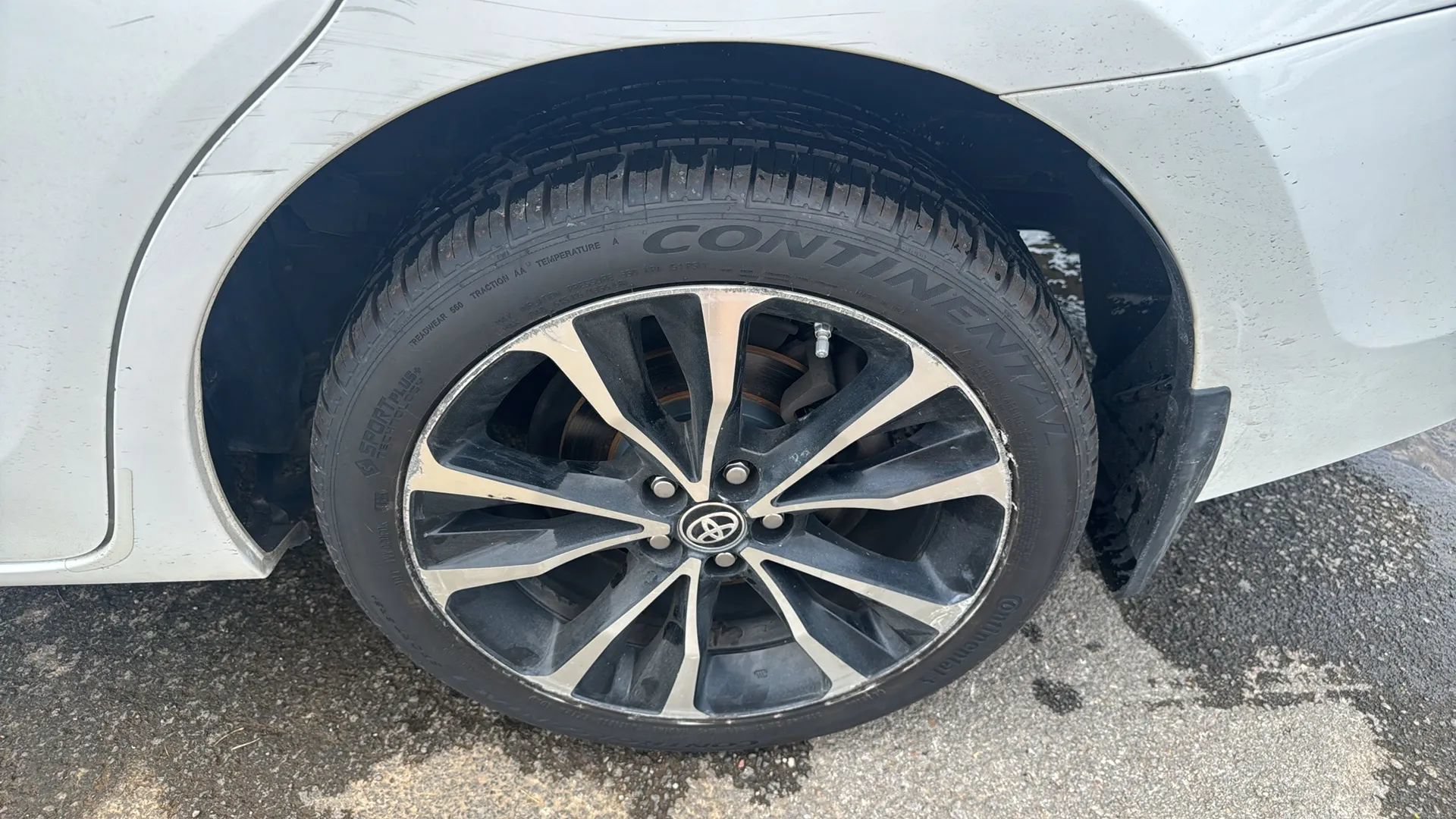 Used 2017 Toyota Corolla SE FWD image 17