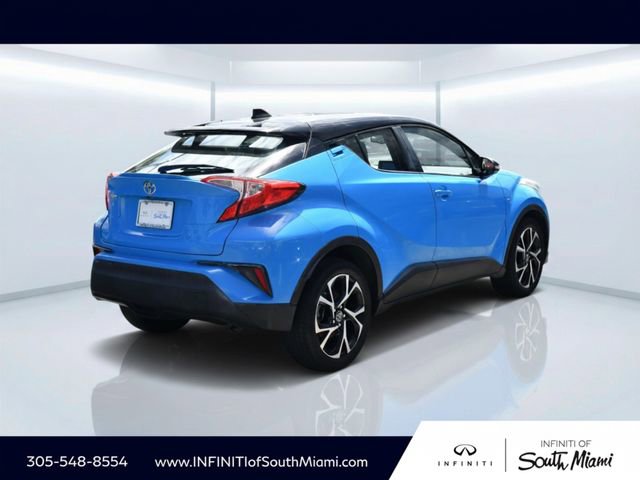 Used 2019 Toyota C-HR XLE FWD image 4