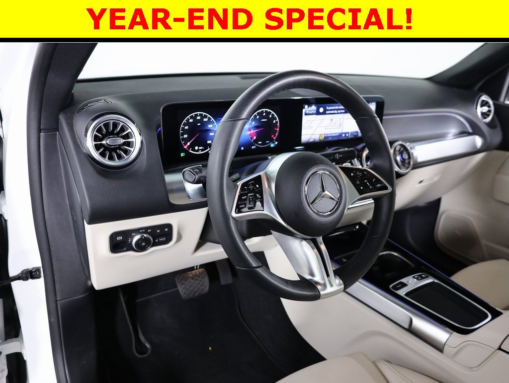 Certified 2025 Mercedes-Benz GLB 250 4MATIC image 28