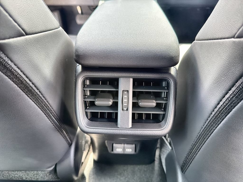 New 2026 Lexus UX 300h FWD image 18