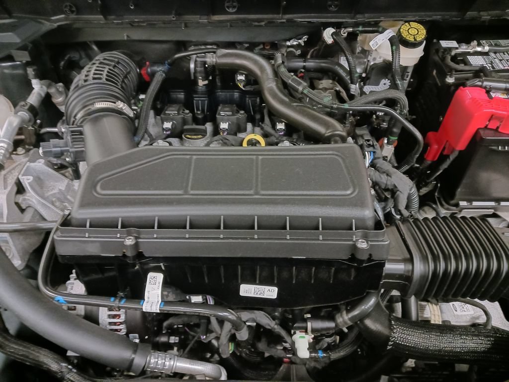 Used 2025 Ford Escape ST-Line AWD/4WD image 4