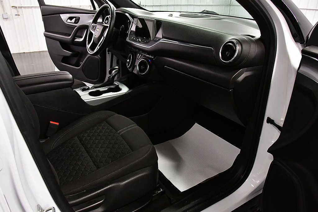 Used 2020 Chevrolet Blazer LT image 27