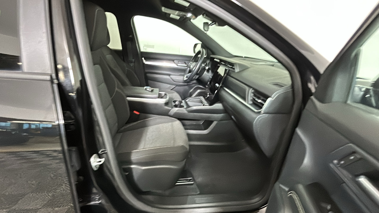 Used 2026 GMC Terrain Elevation FWD image 35
