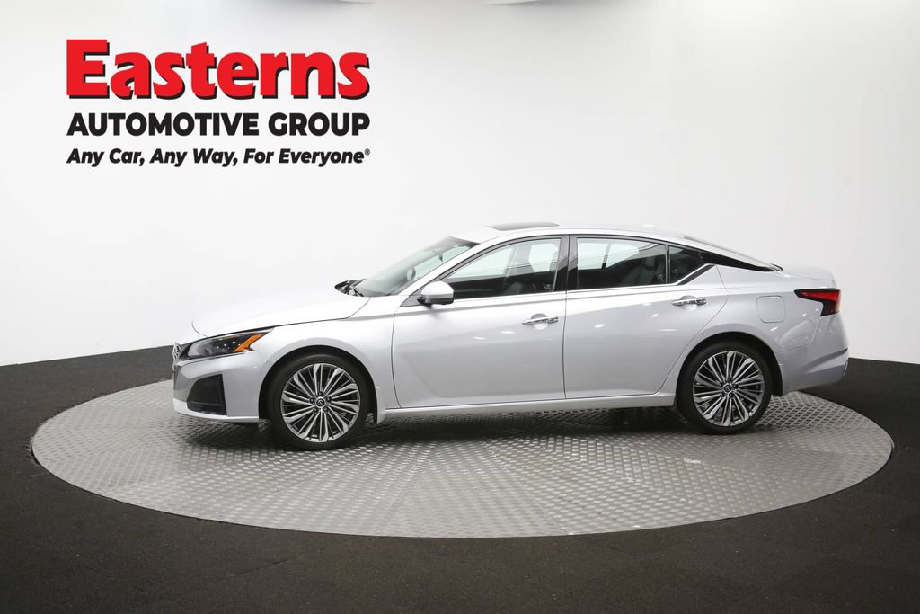 Used 2023 Nissan Altima 2.5 SL FWD image 61