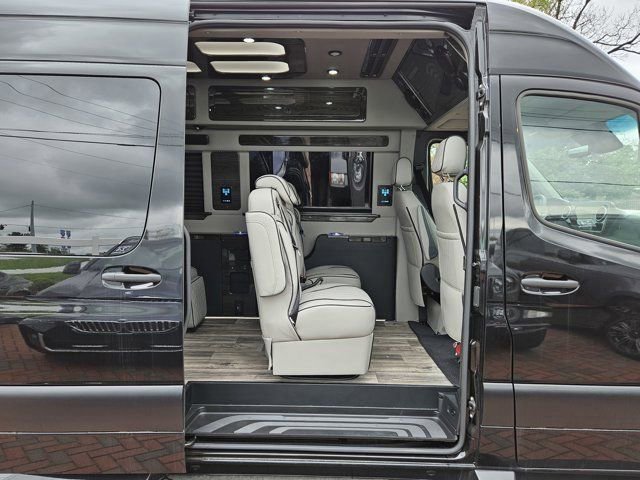 New 2024 Mercedes-Benz Sprinter 3500 image 36