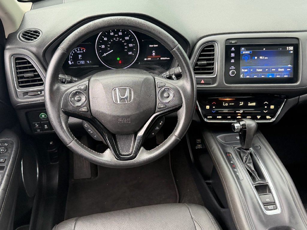 Used 2021 Honda HR-V EX-L image 12