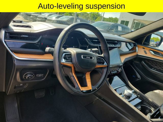 Certified 2023 Jeep Grand Cherokee L Summit AWD/4WD image 23