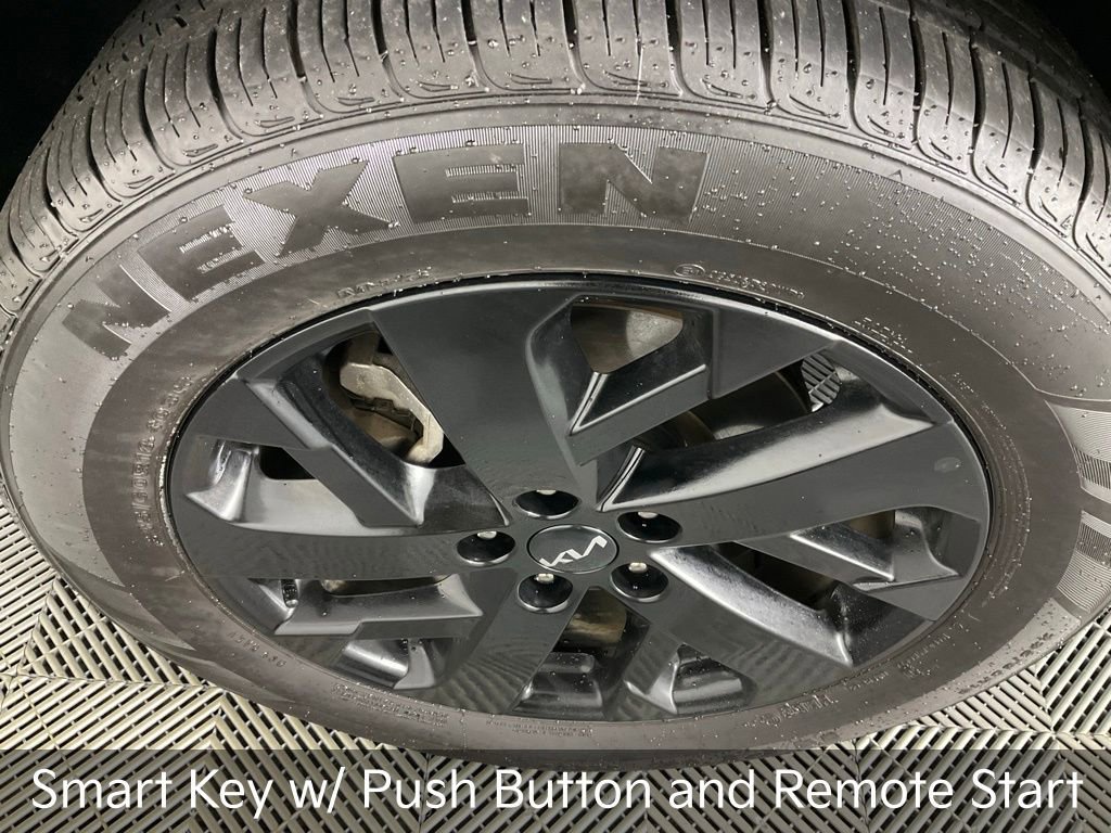 Certified 2023 Kia Sorento S w/ Panoramic Sunroof Package image 11