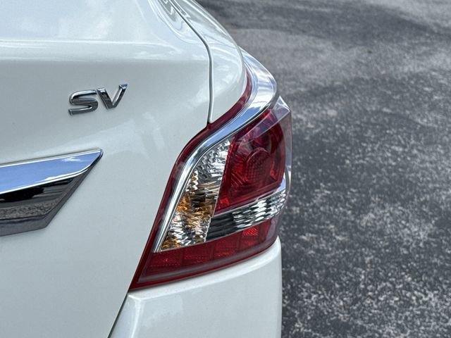 Used 2013 Nissan Altima 2.5 SV image 16