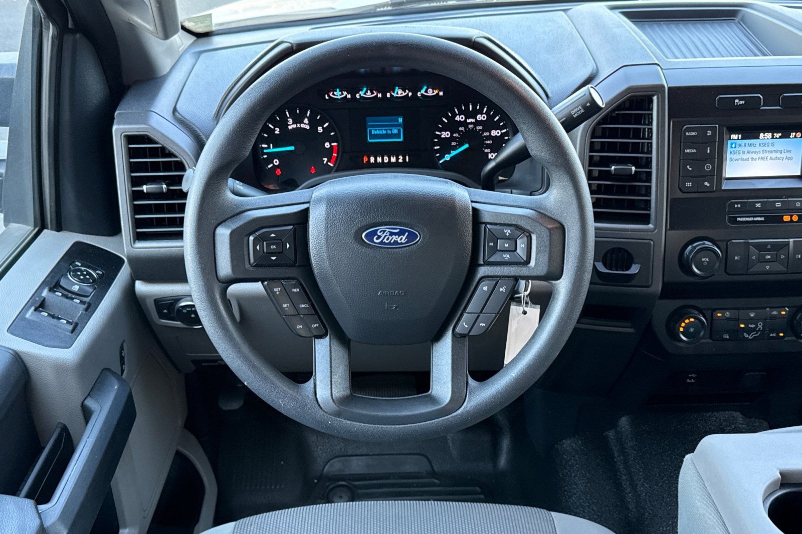 Used 2022 Ford F250 XL w/ Power Equipment Group RWD image 17