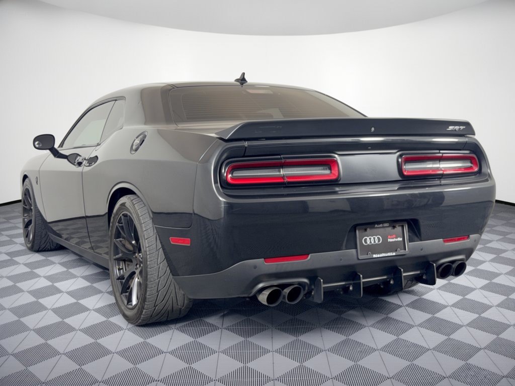 Used 2015 Dodge Challenger SRT Hellcat RWD image 3