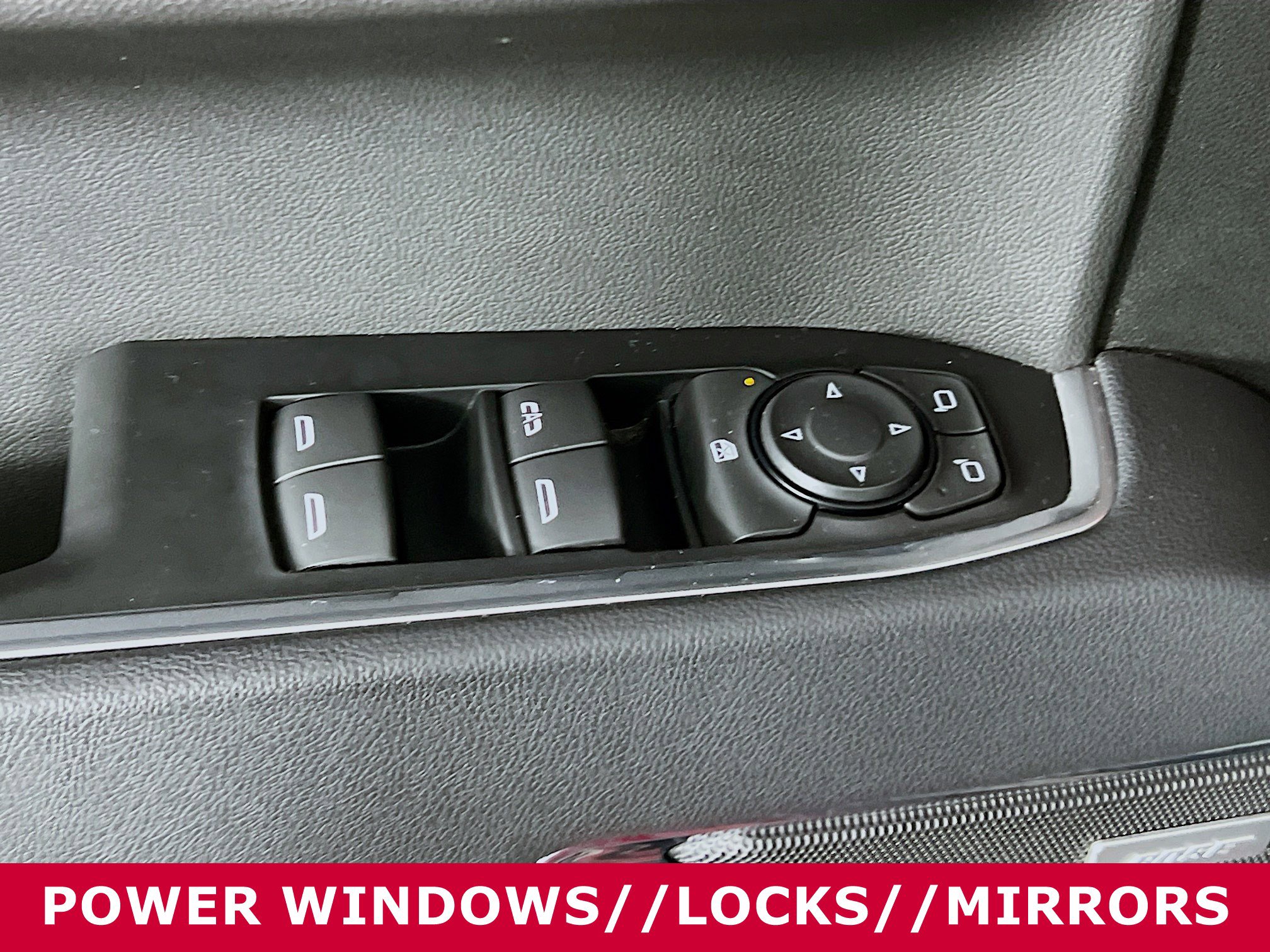 Used 2025 Chevrolet Silverado 1500 LT Trail Boss w/ LT Trail Boss Premium Package image 21