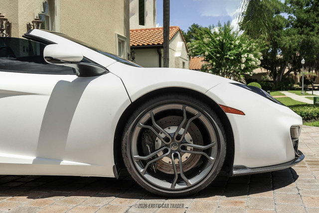 Used 2014 McLaren MP4-12C Spider RWD image 11