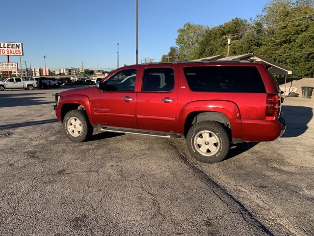 Used 2010 Chevrolet Suburban LT image 36