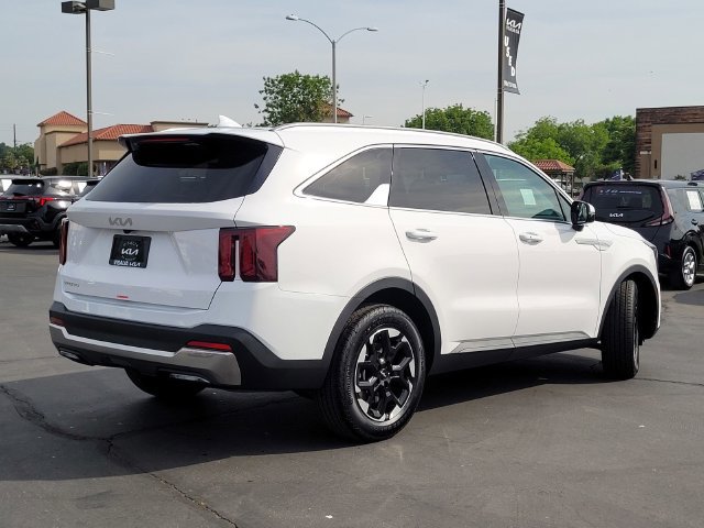 New 2026 Kia Sorento S w/ S Panoramic Sunroof Package FWD image 5