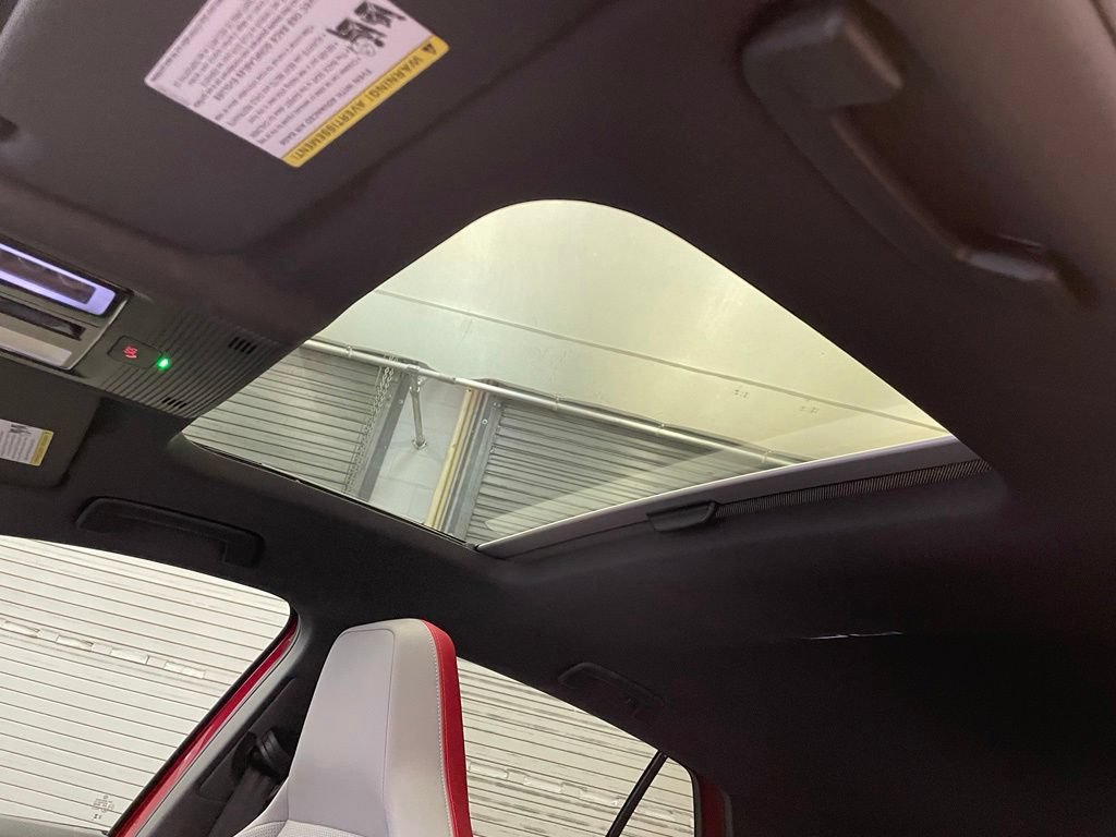 Used 2024 Volkswagen GTI SE FWD image 22