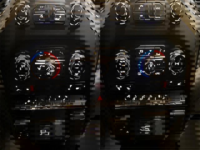 Used 2021 Chevrolet Silverado 1500 LT w/ All Star Edition Plus image 24