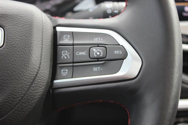 Used 2022 Jeep Compass Trailhawk w/ Sun and Sound Group image 16