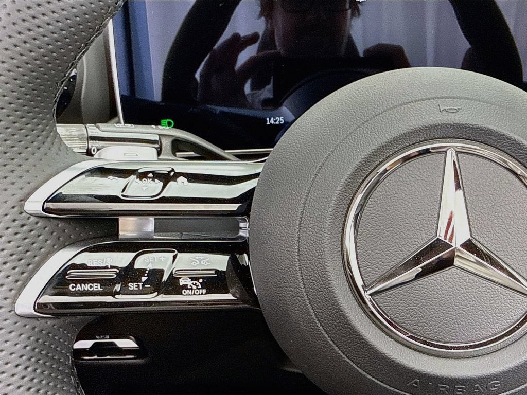 New 2027 Mercedes-Benz CLE 450 4MATIC Cabriolet image 11