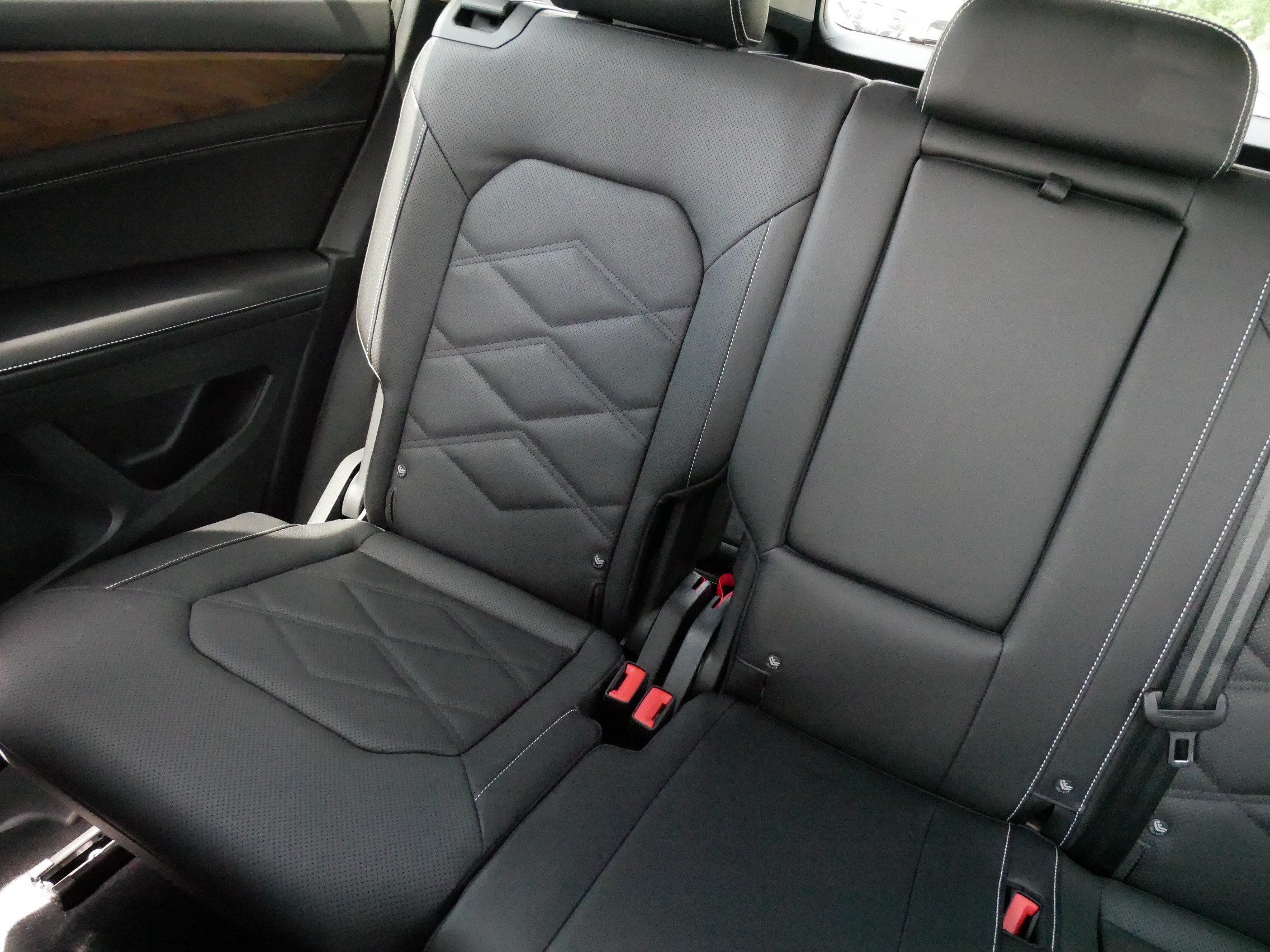 Certified 2026 Volkswagen Atlas SE AWD/4WD image 12