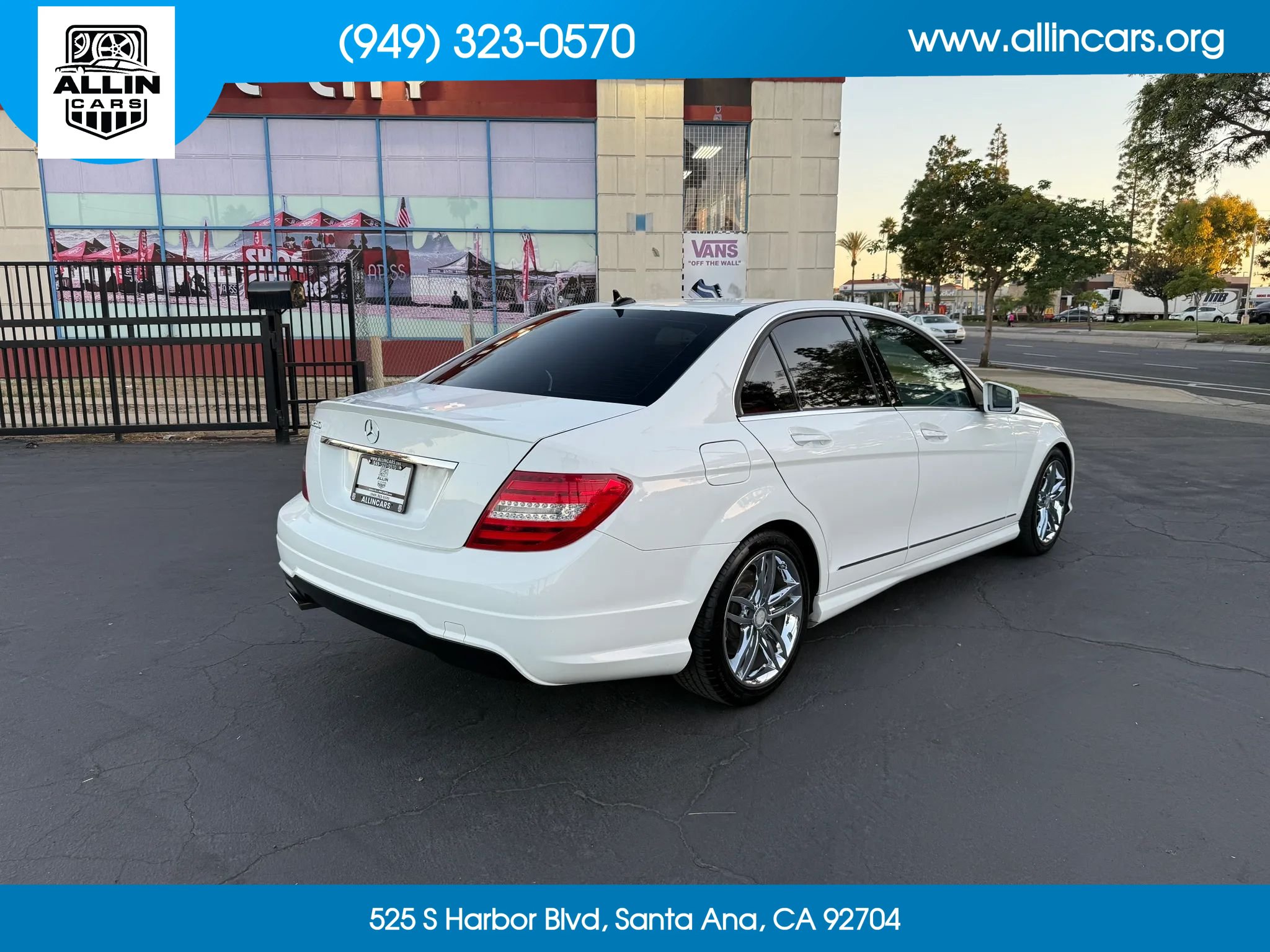 Used 2014 Mercedes-Benz C 250 Sedan image 5