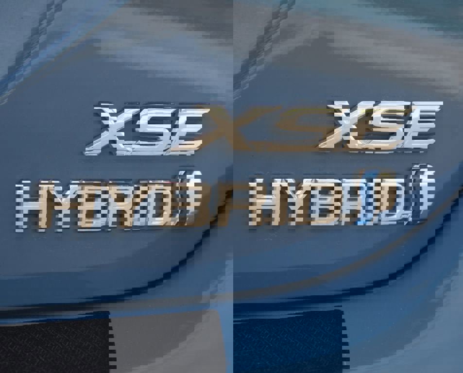 Used 2024 Toyota Camry XSE w/ Navigation Package image 19