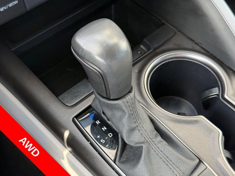 Used 2024 Toyota Camry SE AWD/4WD image 26