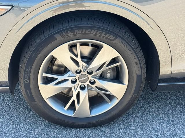 Used 2024 Genesis GV70 3.5T Sport AWD/4WD image 4
