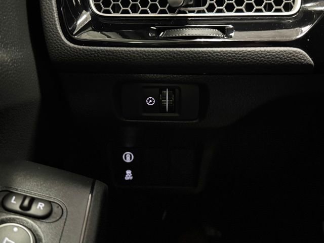 Used 2024 Honda Civic Sport image 25